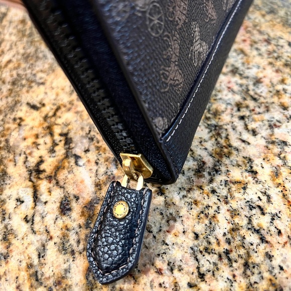 Coach Canvas and Leather Zip around wallet/clutch. - Picture 5 of 9